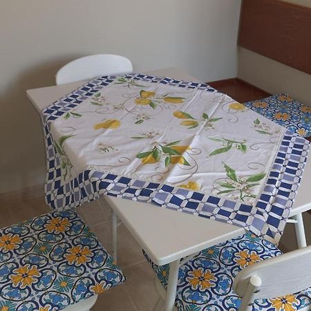 Casa Vicino Mondello Villa ปาแลร์โม ภายนอก รูปภาพ