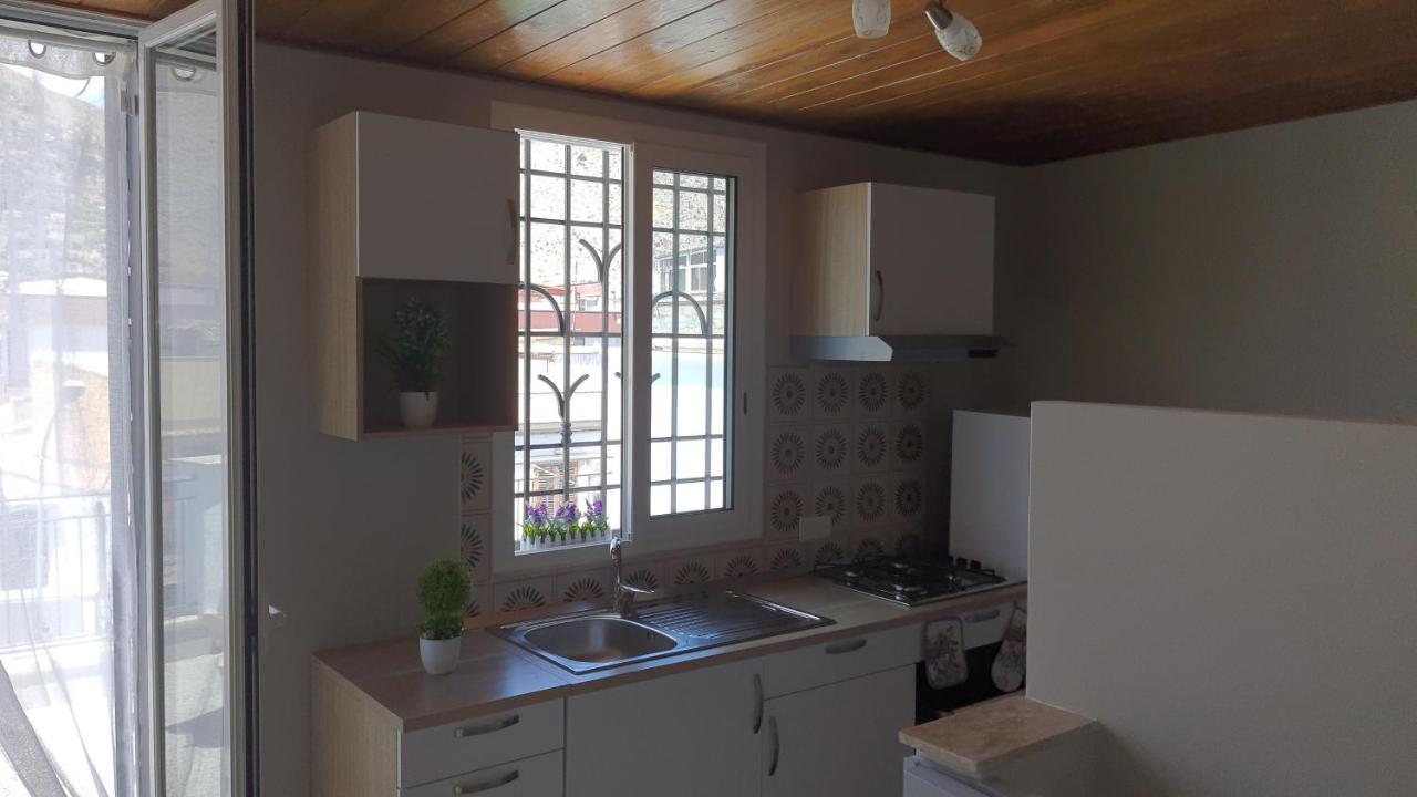Casa Vicino Mondello Villa ปาแลร์โม ภายนอก รูปภาพ